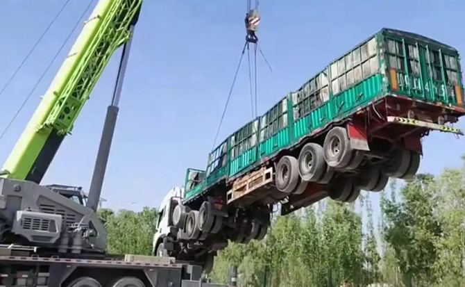 阿图什道路脱困救援案例